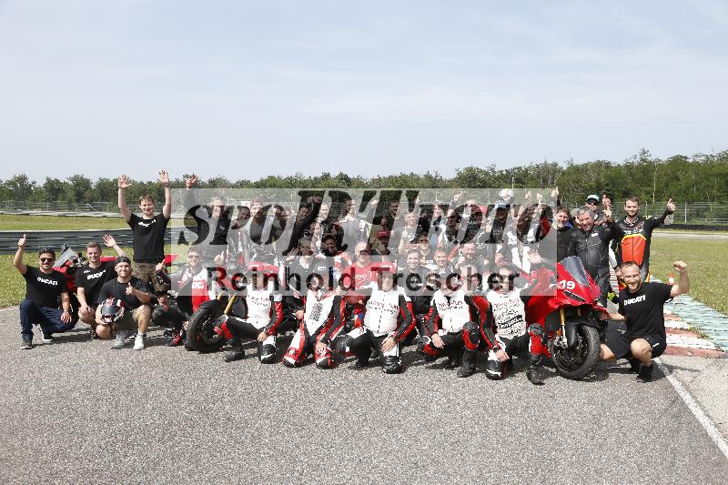 Archiv-2025/27 12.06.2025 Ducati Schweiz Trackday Warmup  ADR/Impressionen